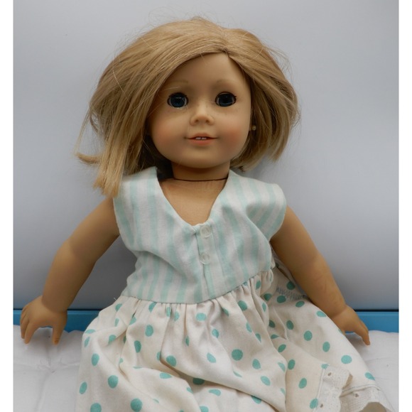 American Girl Doll Kit Kittredge with Blue Wooden Bed and Nightgown